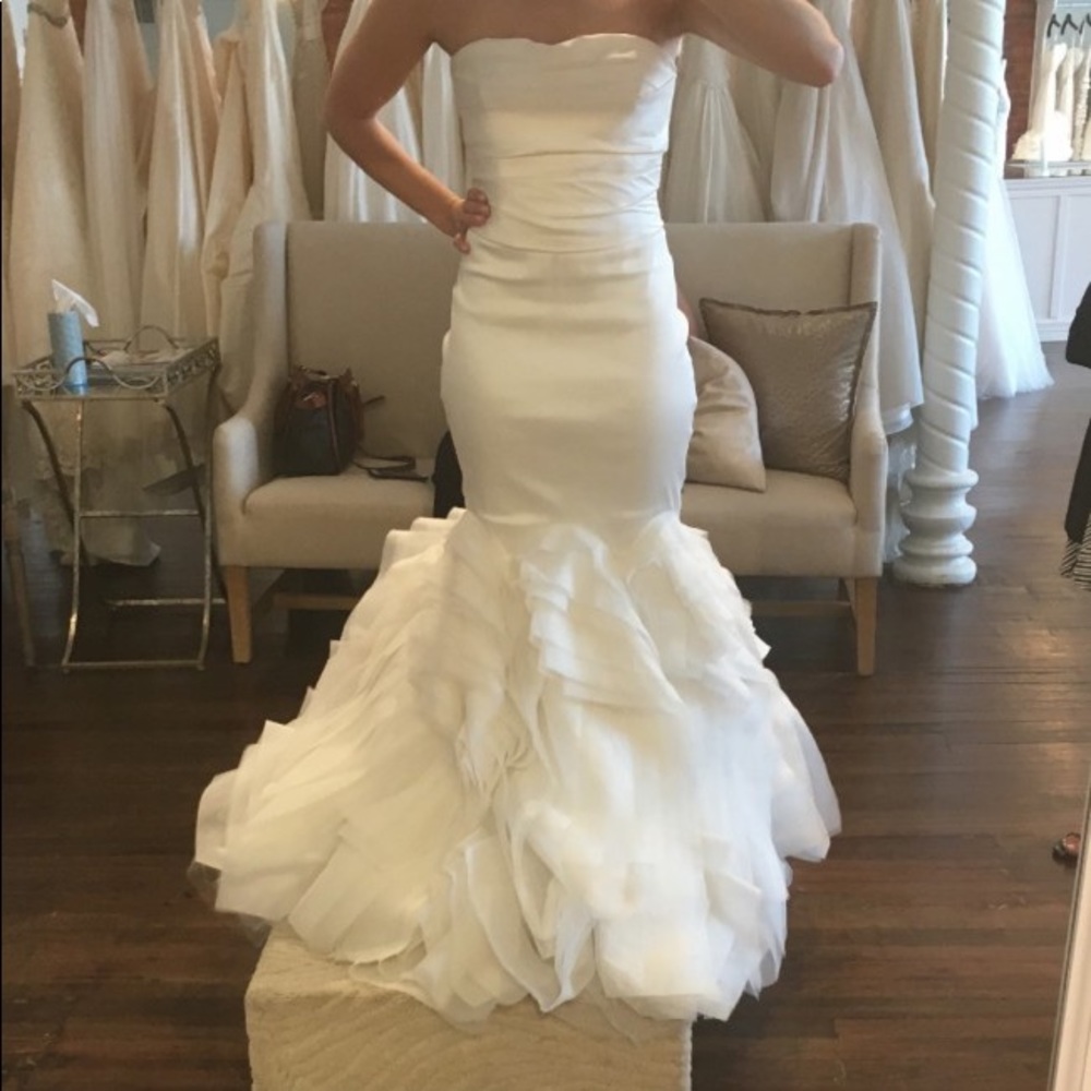 Vera wang Ethel bridal gown